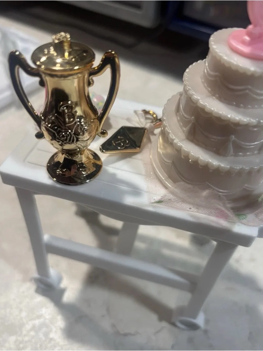 Vintage Barbie Pretty Treasures Wedding Cake Set 1995 Mattel VG+